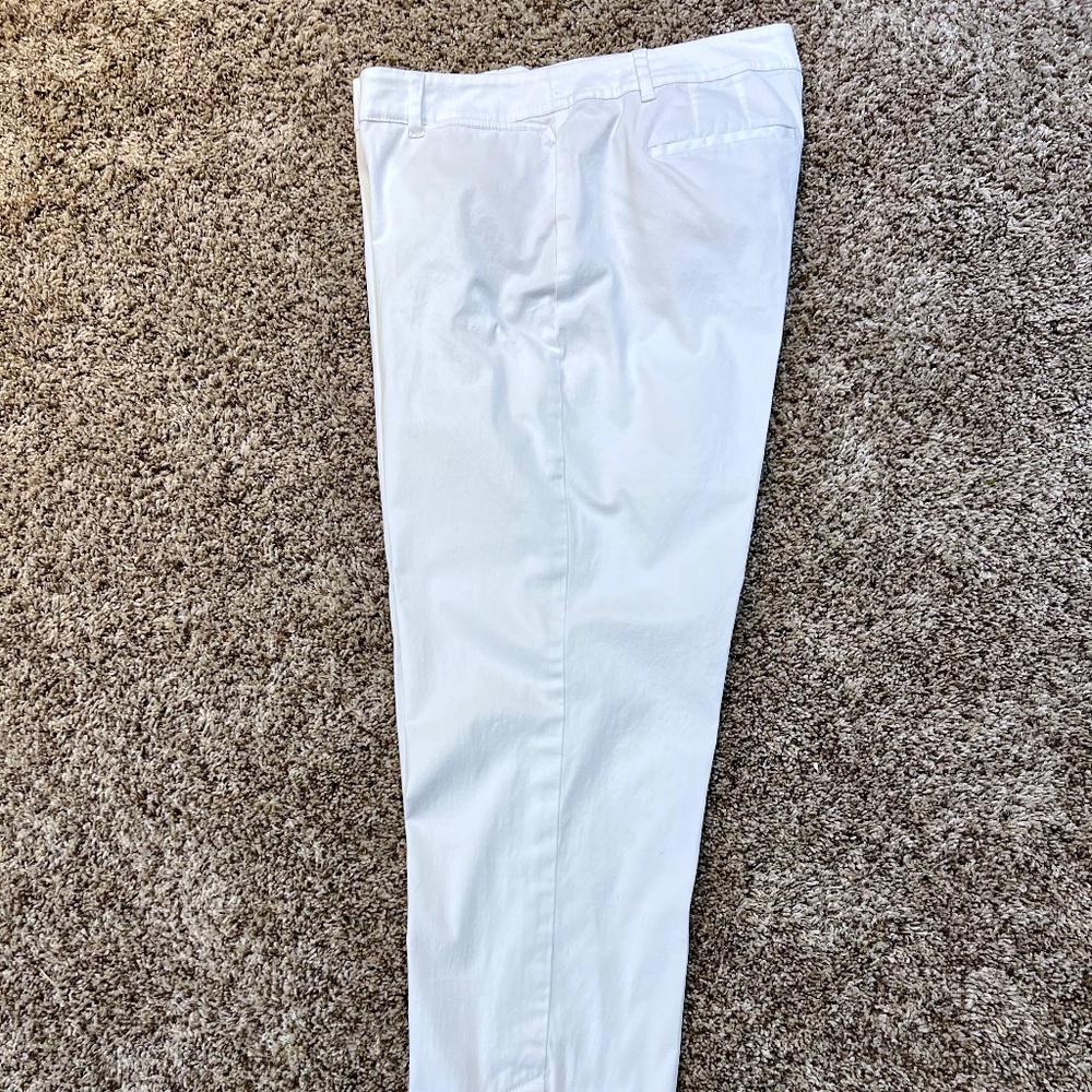 TALBOTS PERFECT CROP PANT